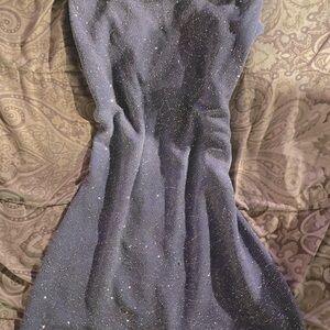 To die for! Prom dress BYER TOO! Cute sparkly silver/blue dress! Very comfy!